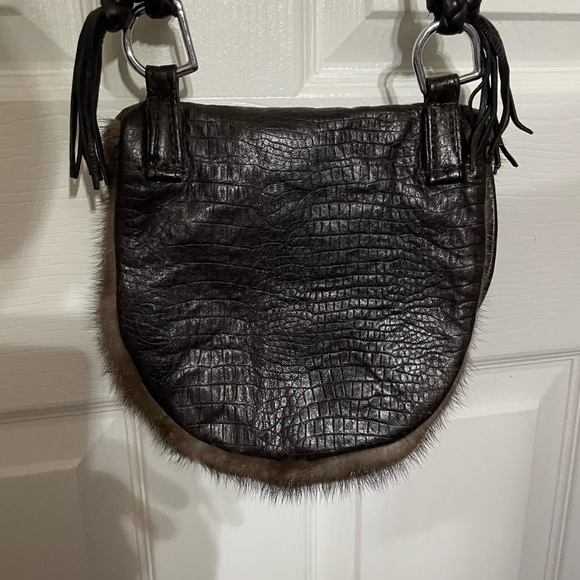 Men’s Hunting Sporran Elegant Black Leather and Fur Bag - Picture 3 of 4